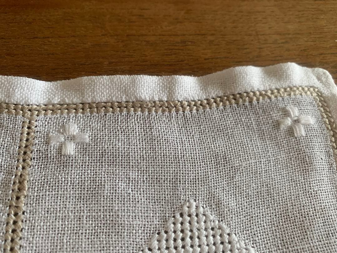 ヴィンテージ⭐︎刺繍入りリネンテーブルクロス