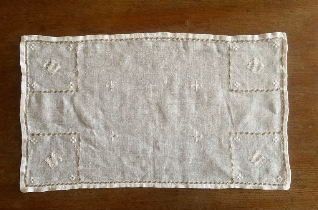 ヴィンテージ⭐︎刺繍入りリネンテーブルクロス