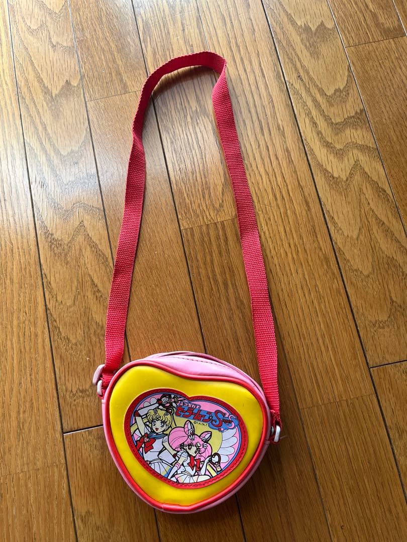 セーラームーン ハート型バッグ