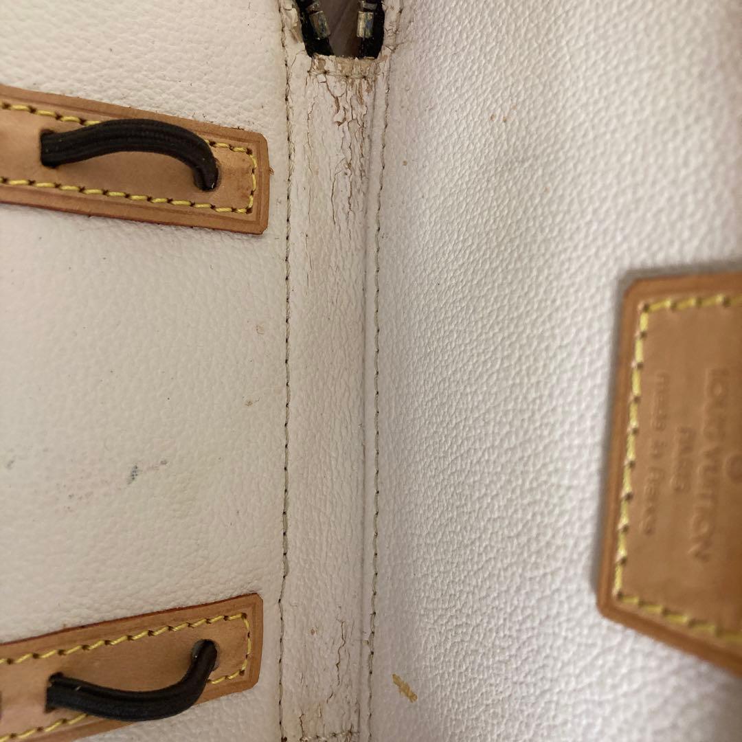 LOUIS VUITTON ポーチトゥルース・ブラッシュ PM