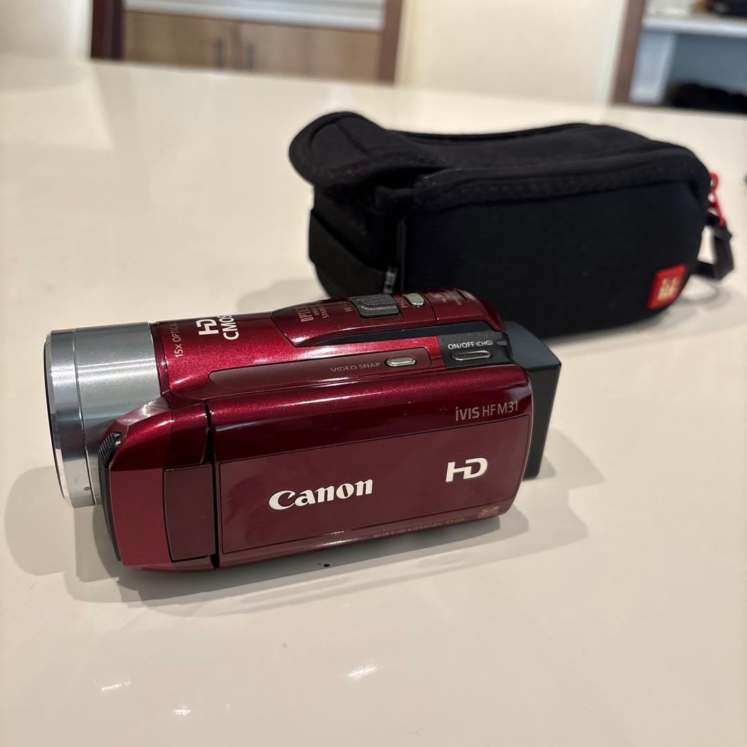 ビデオカメラ canon ivis HFM31