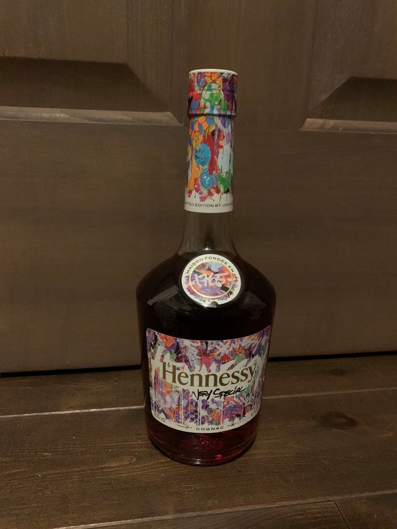 Hennessy V.S 限定版 ジョンワン700ml コニャック