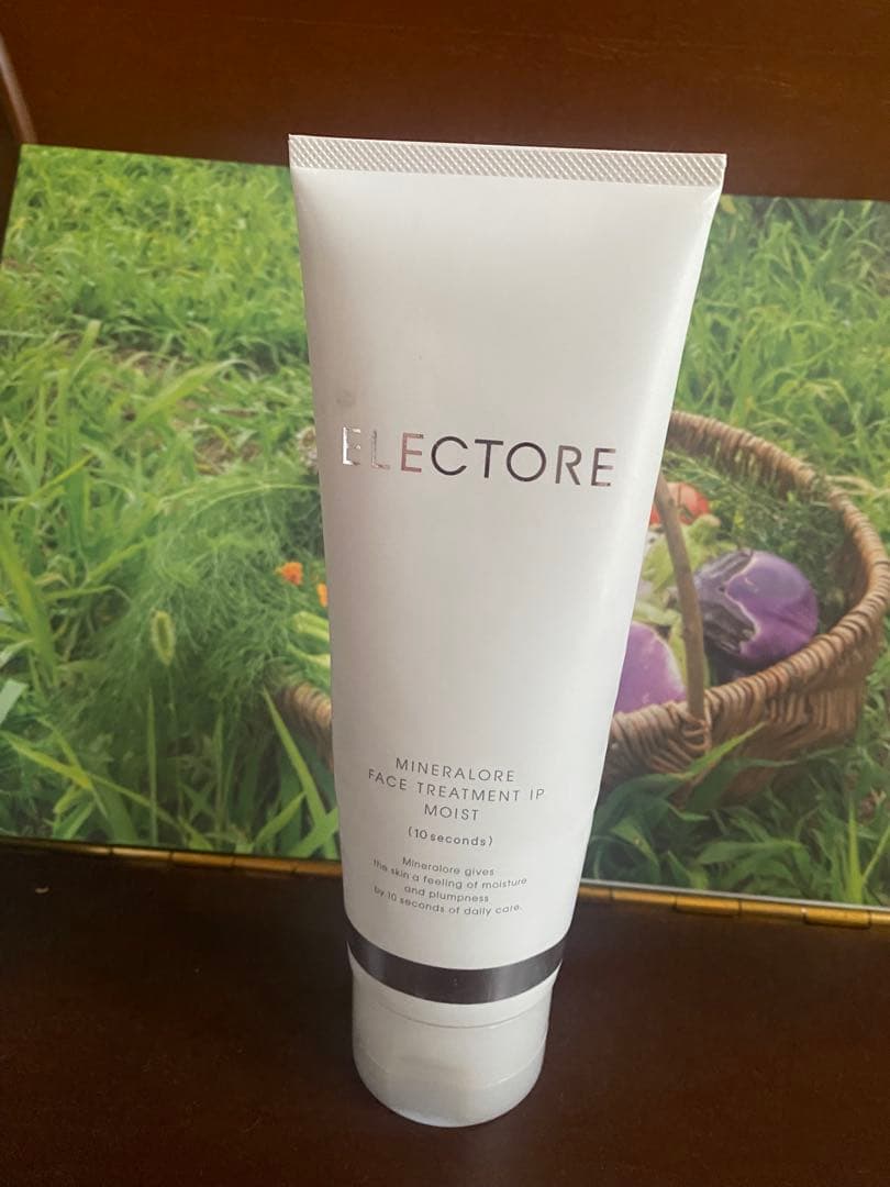 パック・フェイスマスク ELECTORE MINERALORE FACE TREATMENT 200g