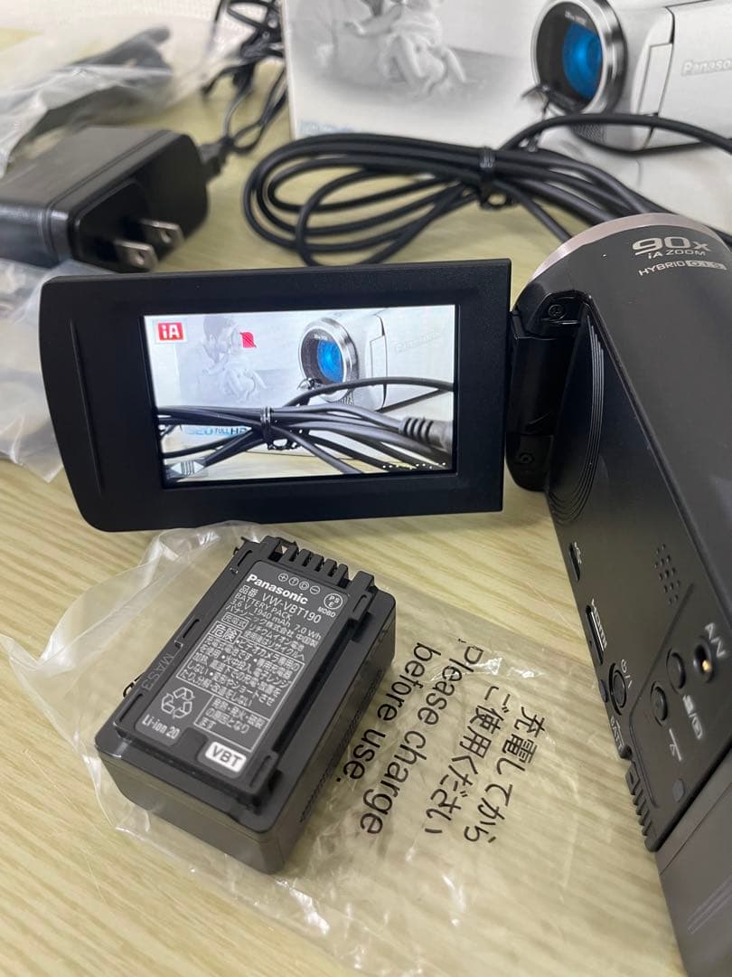 ビデオカメラ Panasonic HC-V360M