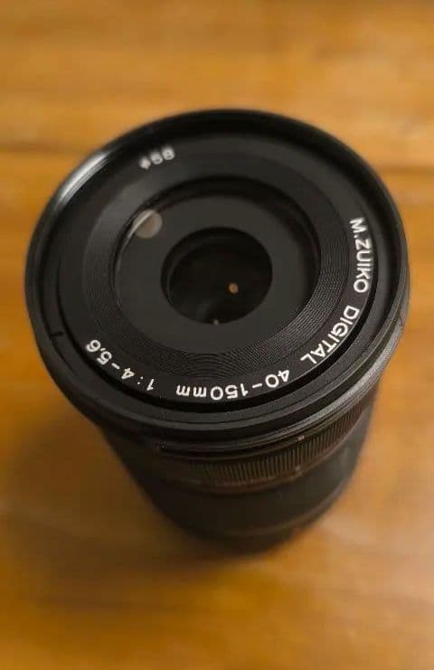 Olympus 40-150mm f/4.0-5.6 R ズームレンズ