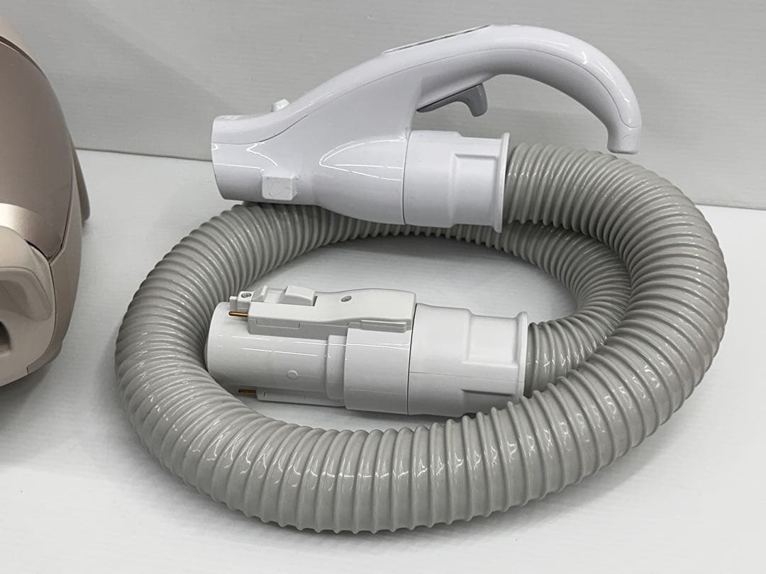 動作保証品　2020年製　ホース付き　本体　日立　掃除機　CV-KP90G 良品