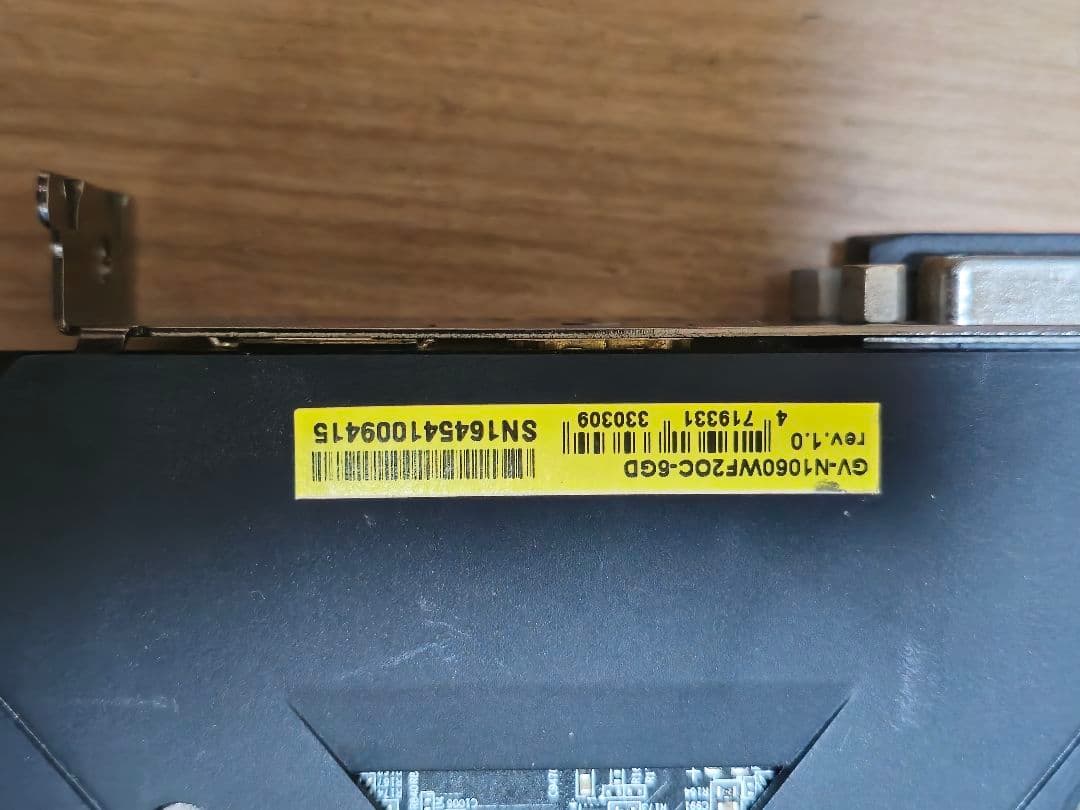グラフィックボード・グラボ・ビデオカード gtx1060 GIGABYTE