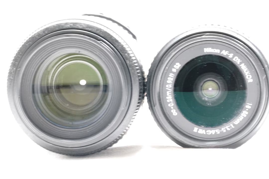 良品 Nikon D5300 ダブルレンズキット Wi-Fi搭載 一眼レフカメラ