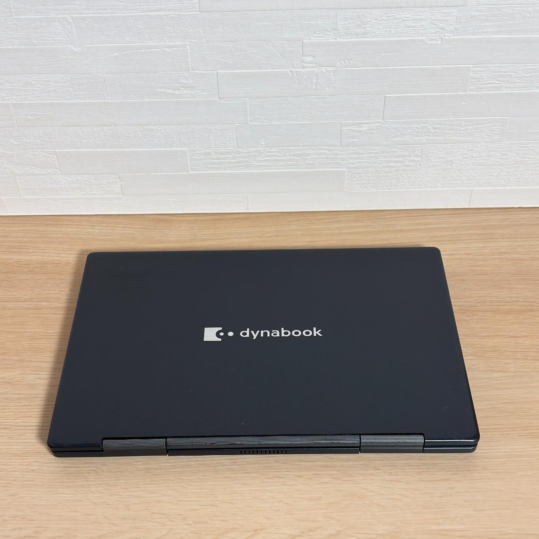 Dynabook　11世代i5　ノートパソコン　Windows11　超軽量　25
