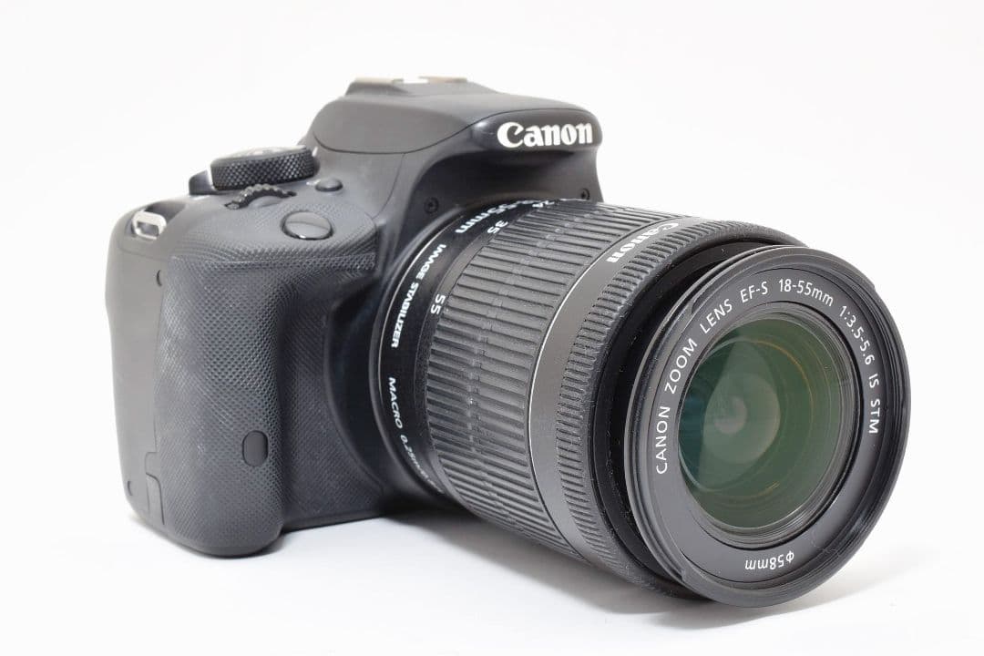一眼レフデビューに✨Canon EOS KissX7✨高性能シングルレンズ 軽量