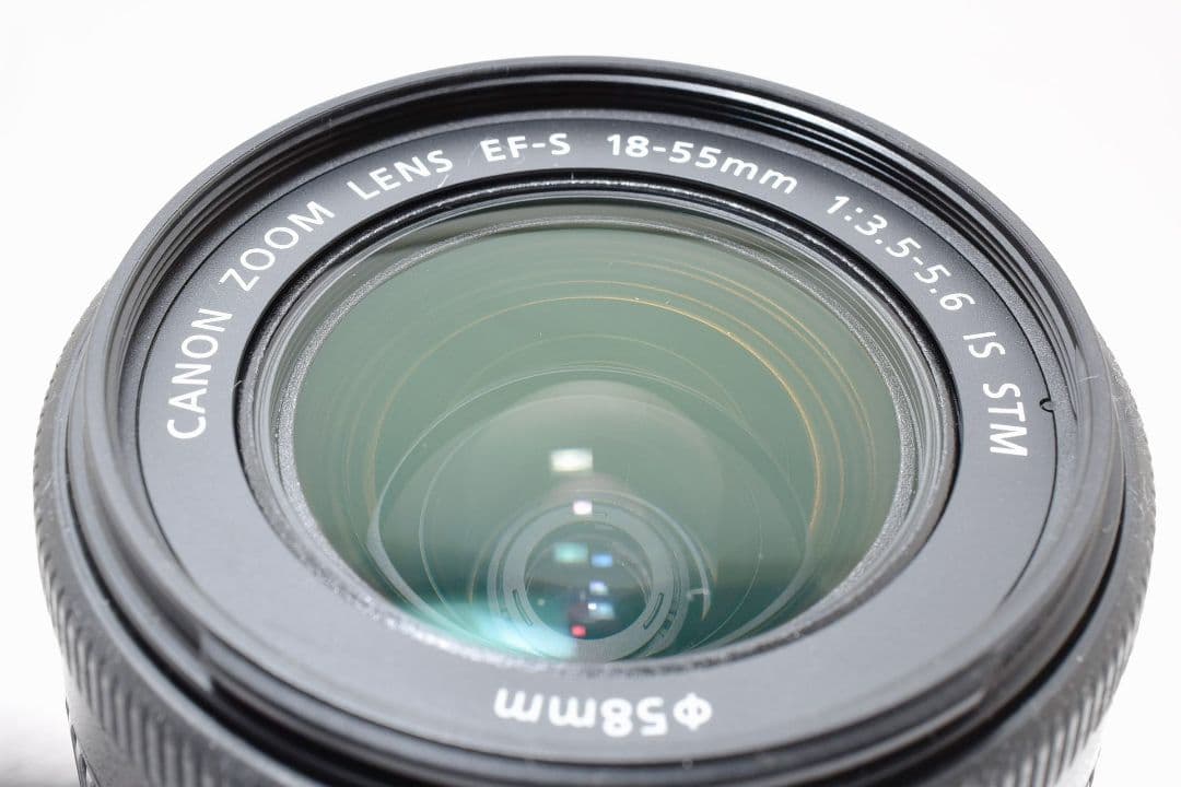 一眼レフデビューに✨Canon EOS KissX7✨高性能シングルレンズ 軽量