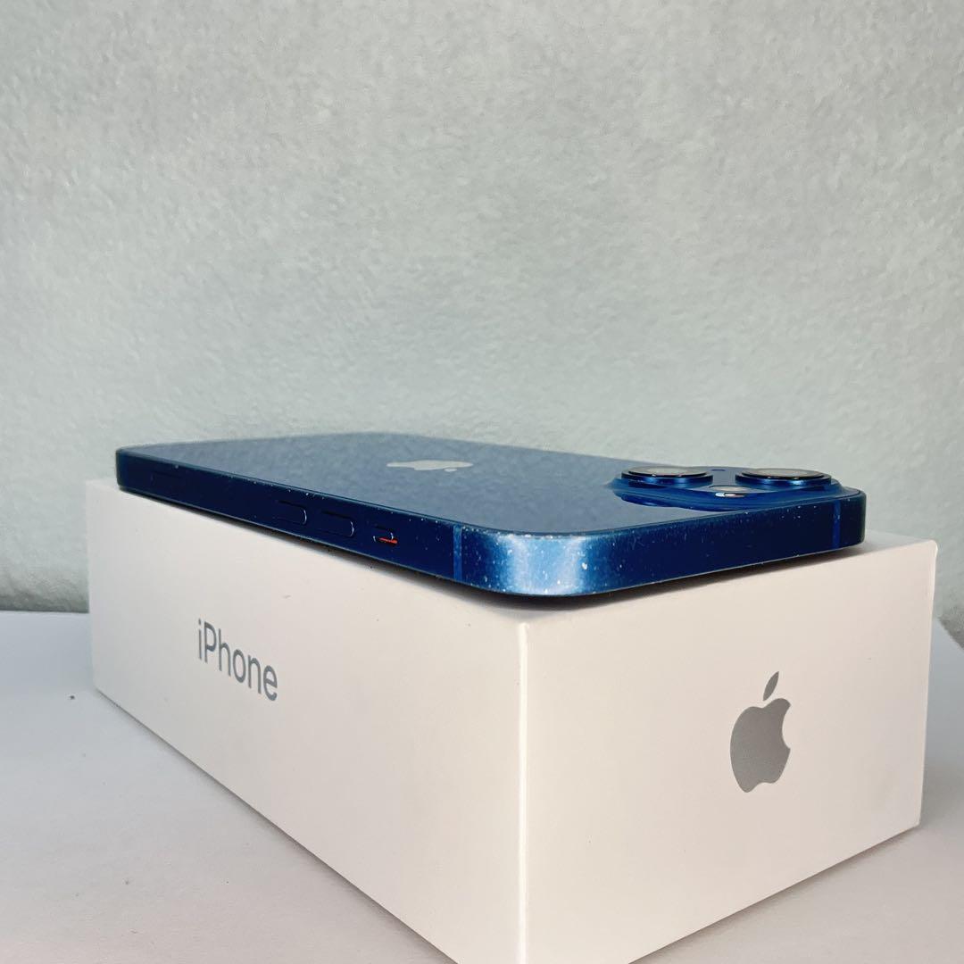 iPhone13 256GB ￼新品バッテリー100%SIMフリー