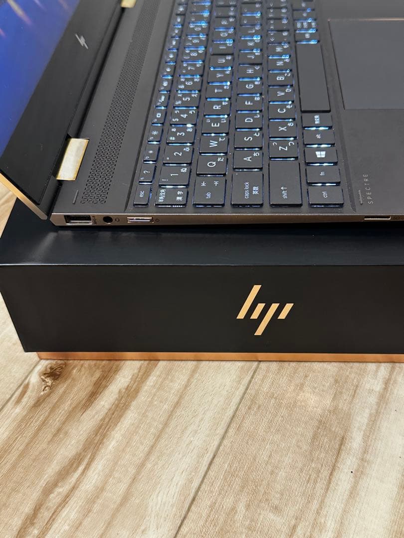 HPノートPC Spectre x360 2in1 16/512GB