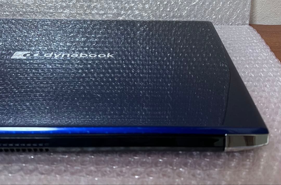 dynabook P2- T9 i7–10710U 16GB 256GB 1TB