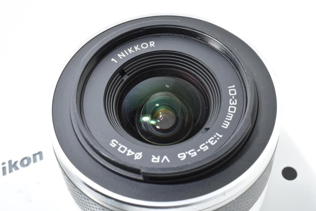 ニコン NIKON1 J1＋ 10-30mm レンズセット 現状品 カメラ