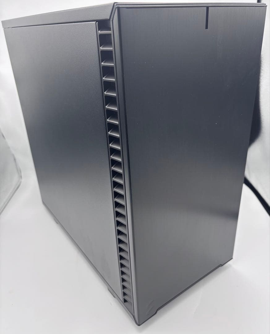 【開封歴有・未使用】FRACTAL Define 7 Mini / PCケース