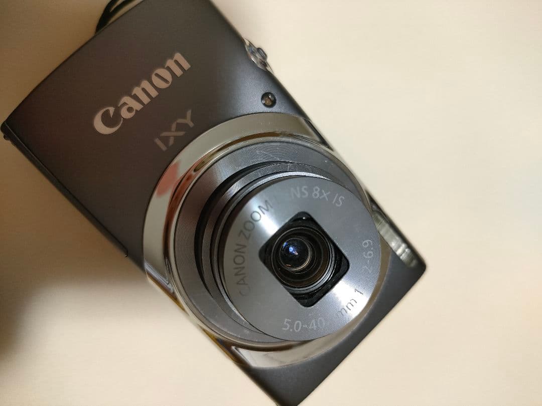 canon ixy130 本体（グレー）＋電池＋充電器＋三脚　４点セット