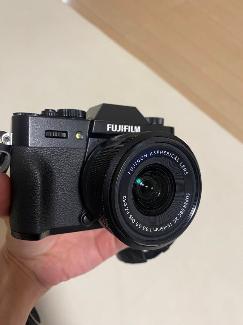 FUJIFILM X-T30 ミラーレスカメラ