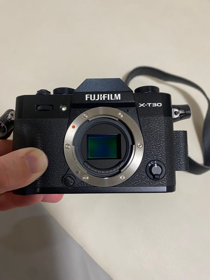 FUJIFILM X-T30 ミラーレスカメラ