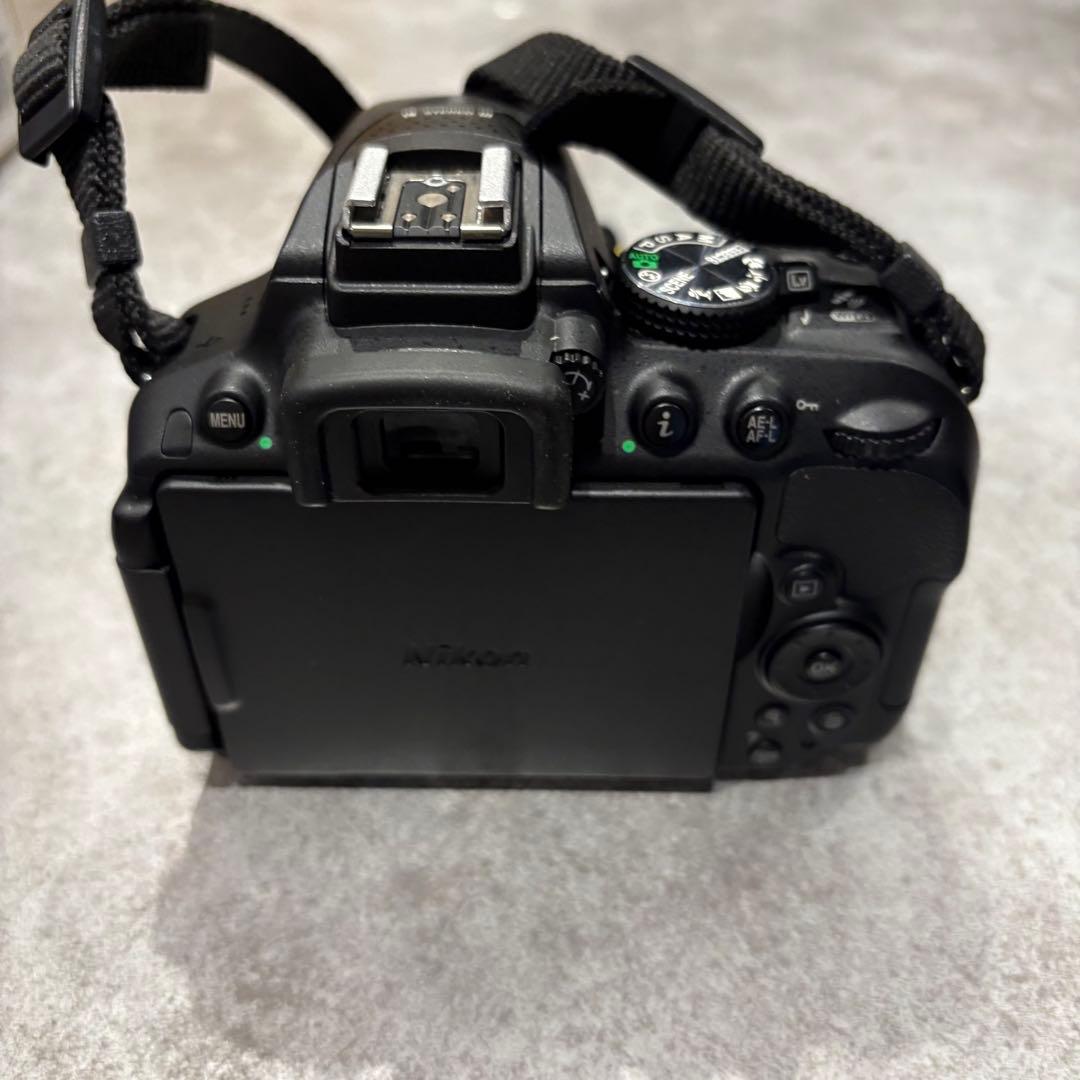 Nikon ニコンD5300 18-55 VR II レンズキット