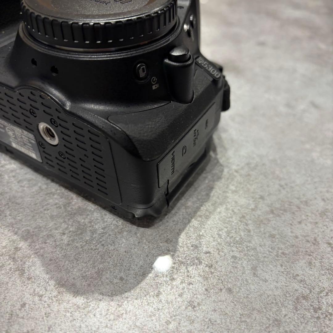 Nikon ニコンD5300 18-55 VR II レンズキット