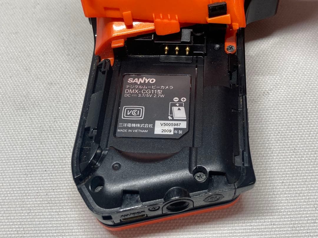 美品　SANYO　Xacti　DMX-CG11型　ビデオカメラ　i580b196