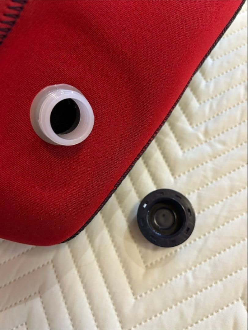 【美品】クロッツ やわらか湯たんぽ 足用ショートタイプ 　М　レッド