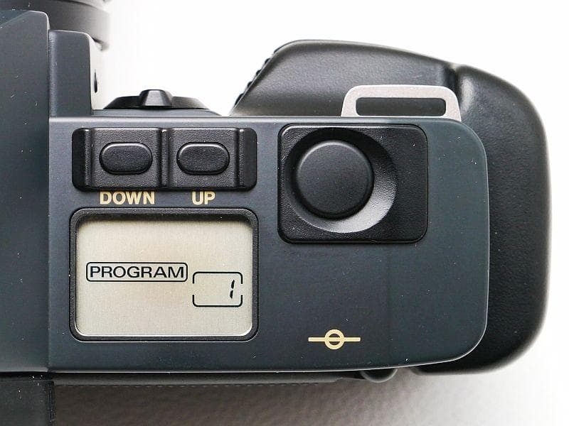 Canon T70 レンズとストロボ付きフィルムカメラスタートセット