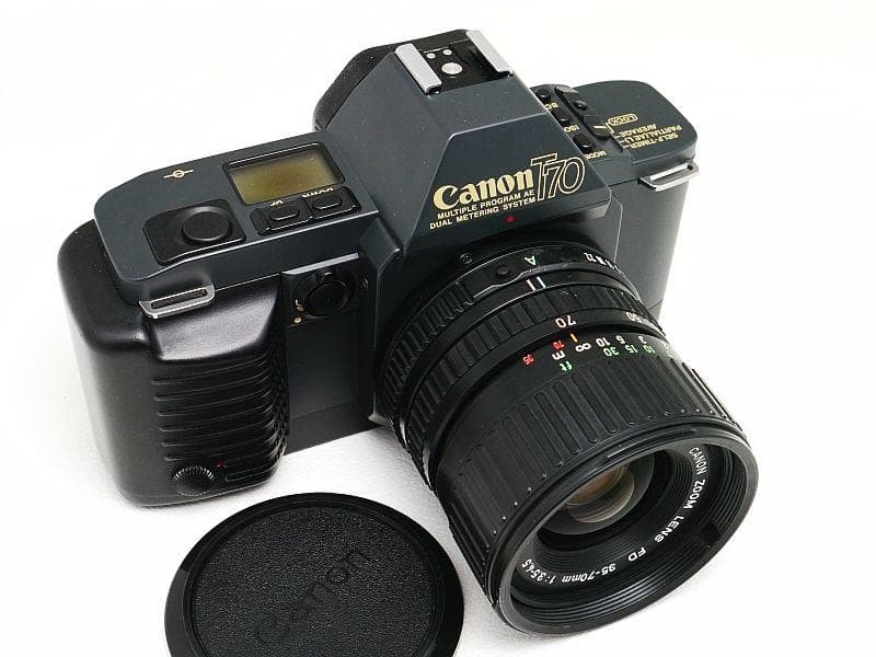 Canon T70 レンズとストロボ付きフィルムカメラスタートセット