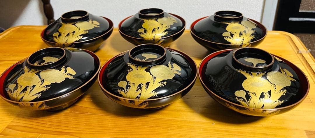 純金盛金福壽草花蒔絵蓋付碗六客明治期