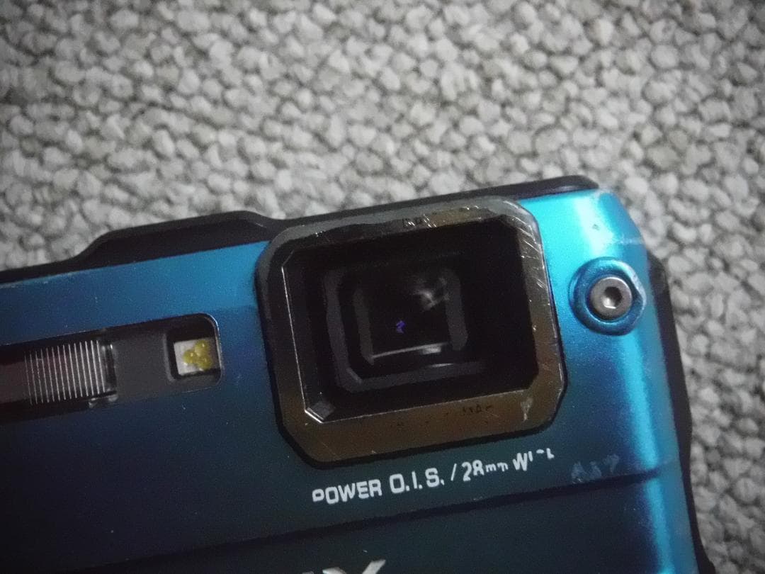 Panasonic 防水 デジカメ Lumix DMC-FT3 USBケーブル付