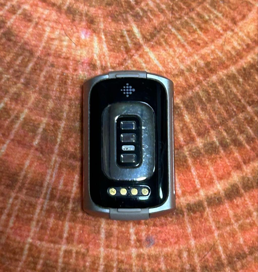 健康管理・計測計 fitbit charge5
