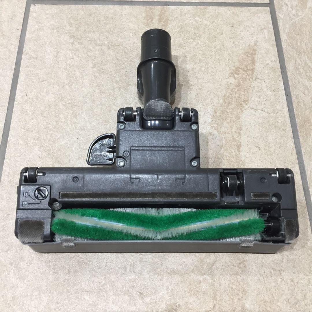 パナソニック コードレス充電式掃除機　MC-SBU830J