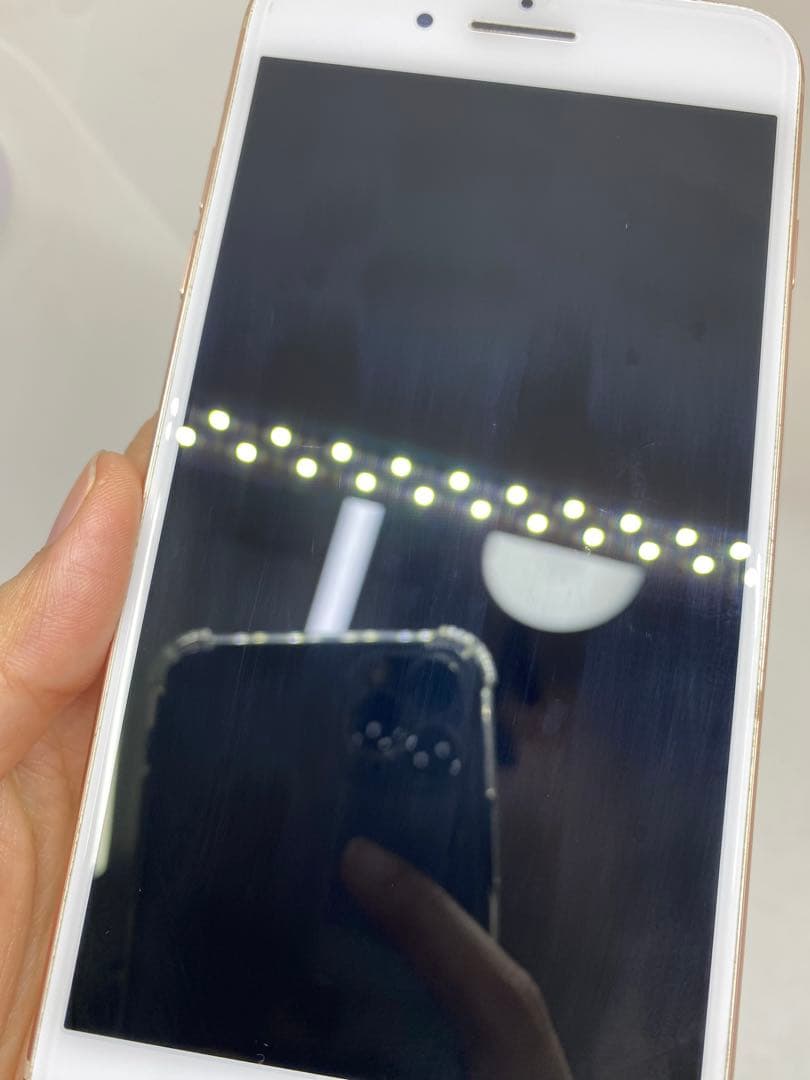 iPhone 8 Plus 64GB SIMフリー 97896