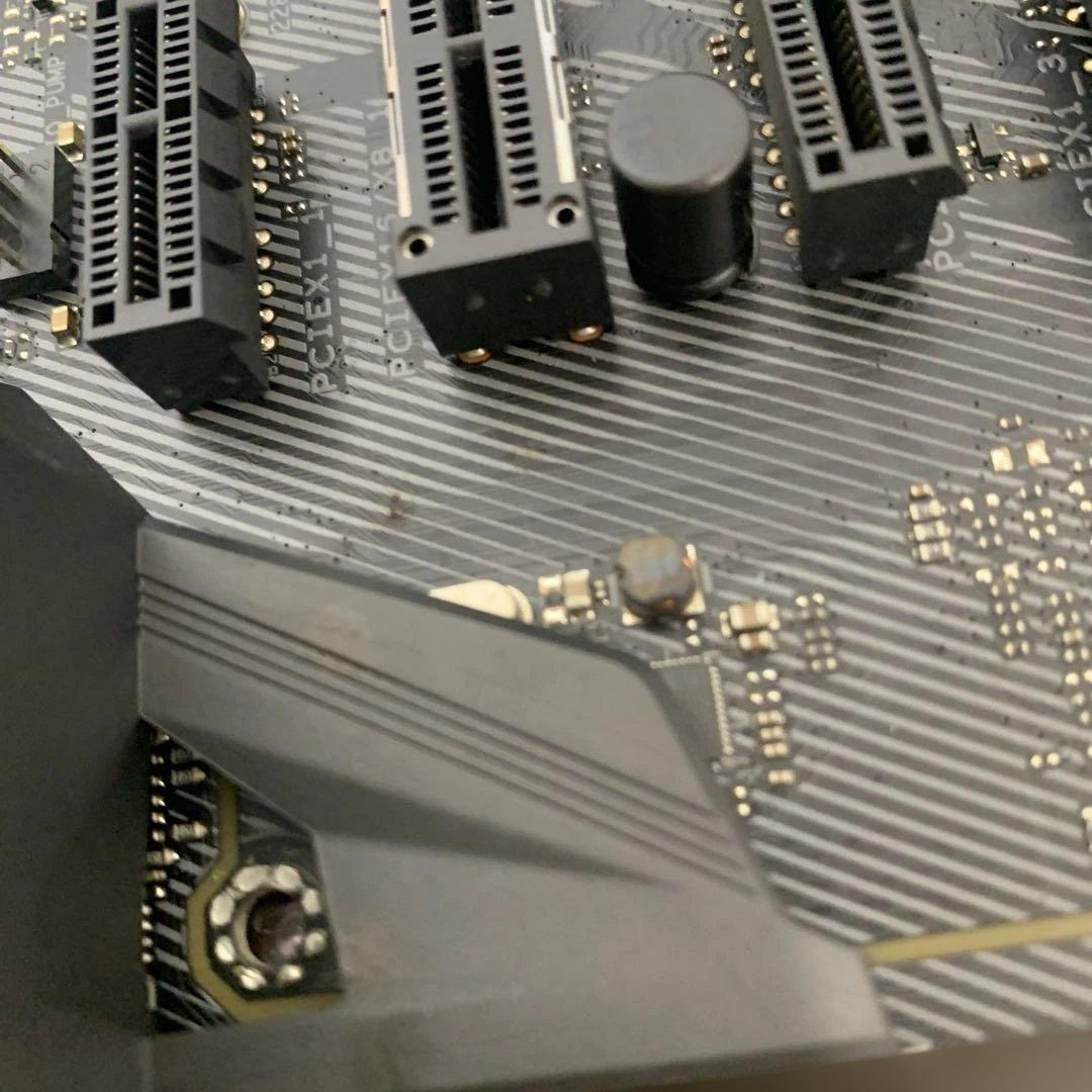 ASUS ROG STRIX Z370-F GAMING ① 動作品