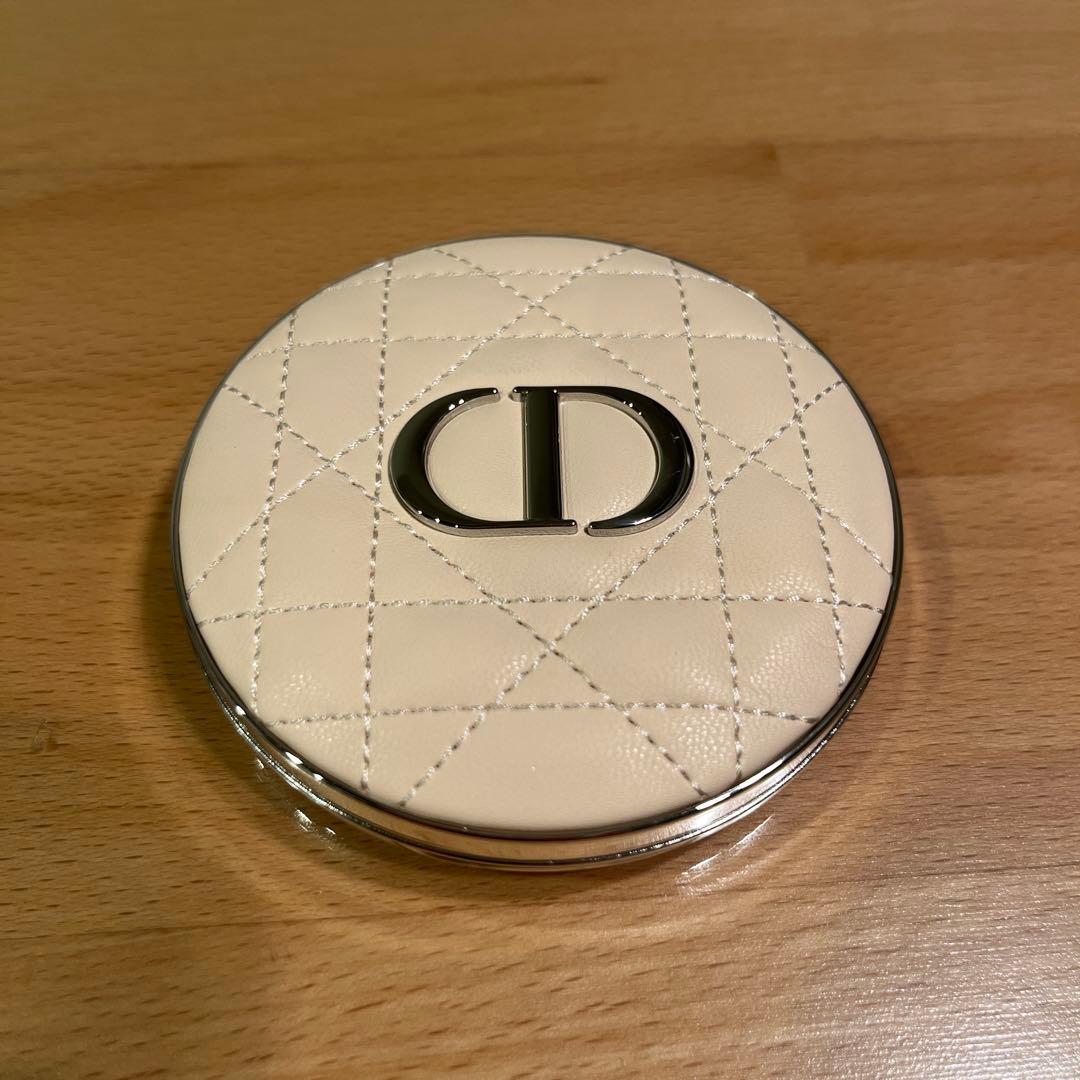 フェイスパウダー DIOR FOREVER NUDE RADIANT FILTER 6g