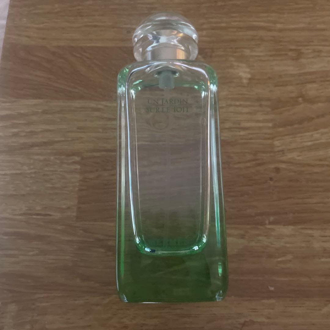 エルメス HERMES 香水 屋根の裏の庭