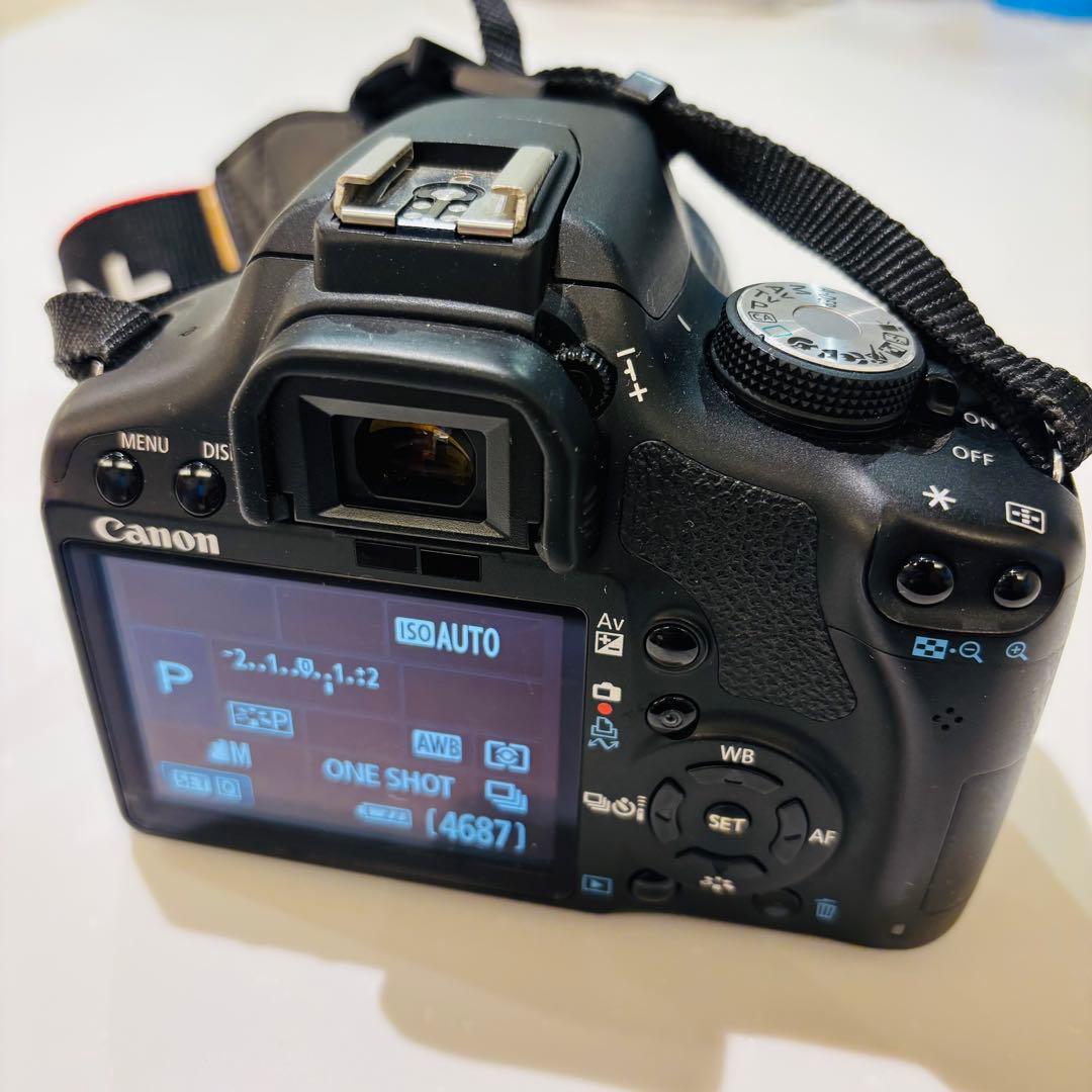 【美品】Canon Kiss X3 デジタル一眼レフ レンズ、フィルム、カバン付