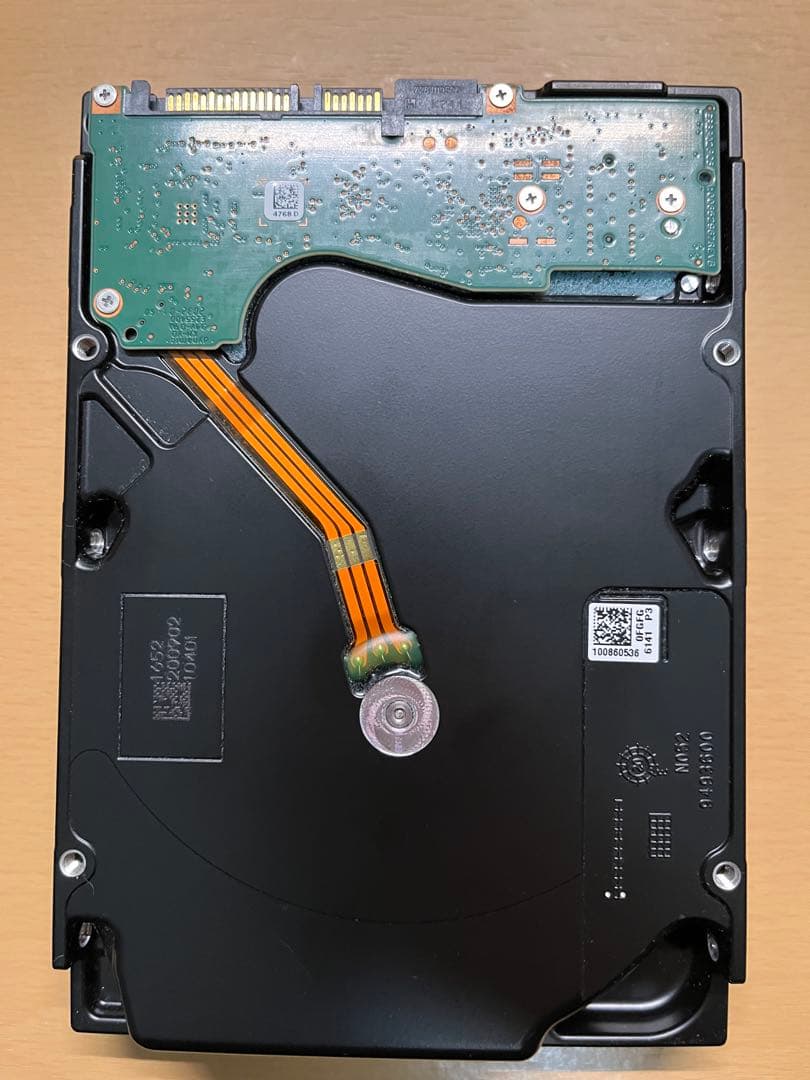 Seagate Exos X18 18TB 内蔵型HDD