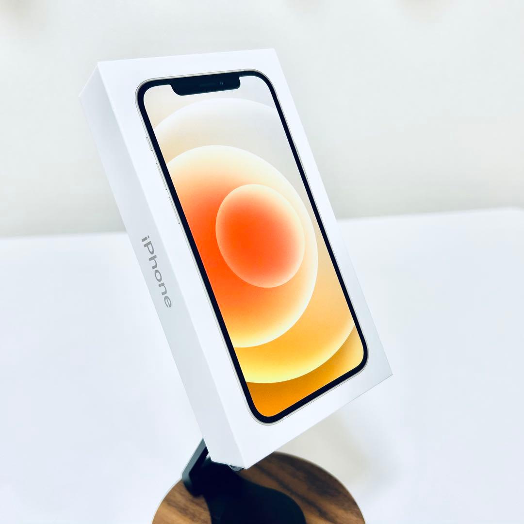 iPhone12 ホワイト 64GB 新品充電ケーブル付き 値下げ交渉可能！