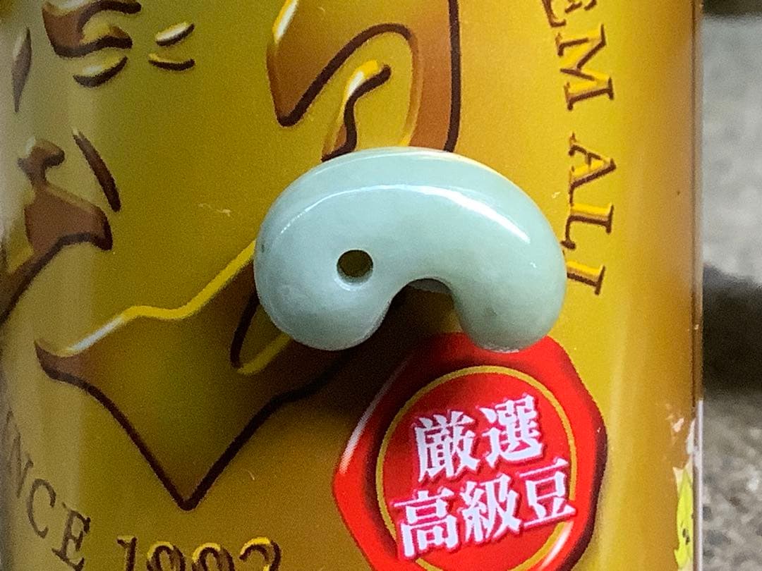 ✳綺麗地肌色‼️ 色*艶*照り良好　糸魚川翡翠本物ジェダイト開運吉祥　鑑定付極上品