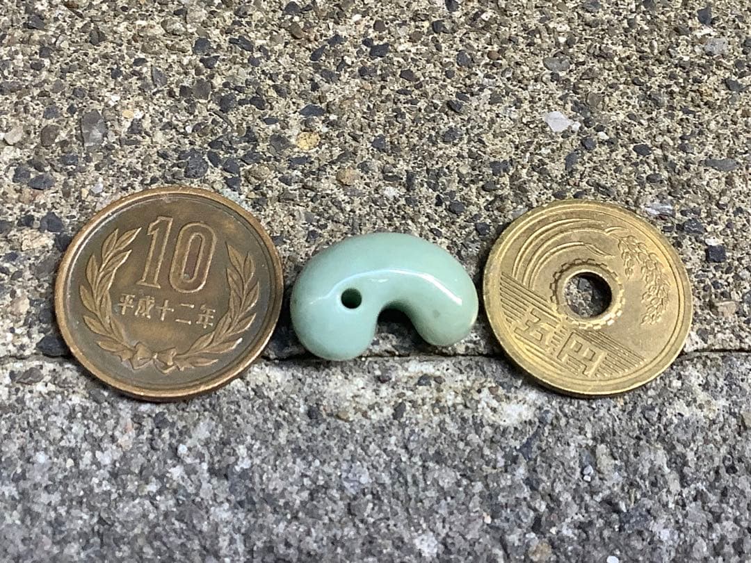 ✳綺麗地肌色‼️ 色*艶*照り良好　糸魚川翡翠本物ジェダイト開運吉祥　鑑定付極上品