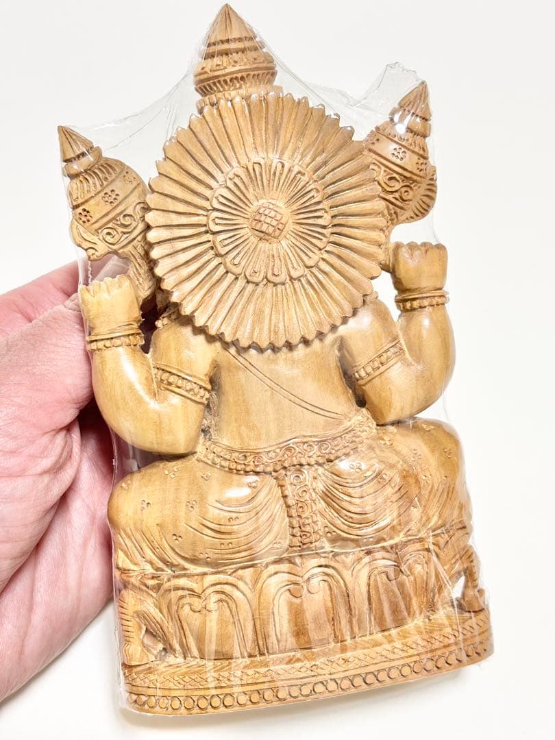 超レア　【最高級品】真正白檀　ガネーシャ　彫刻　置物