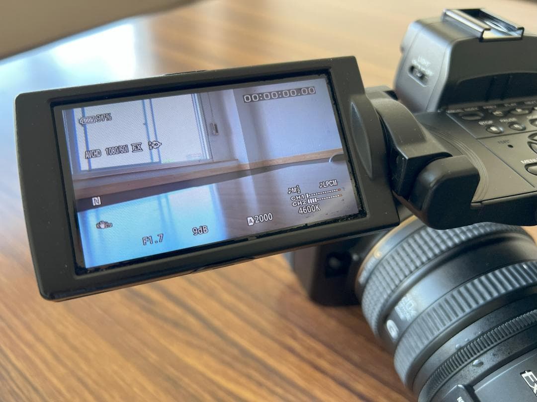 ビデオカメラ Sony HXR-NX3