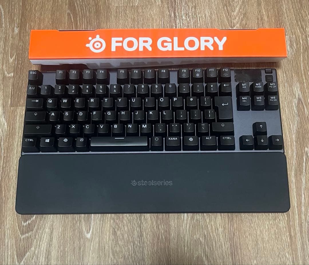 SteelSeries Apex Pro TKL (旧型)ゲーミングキーボード