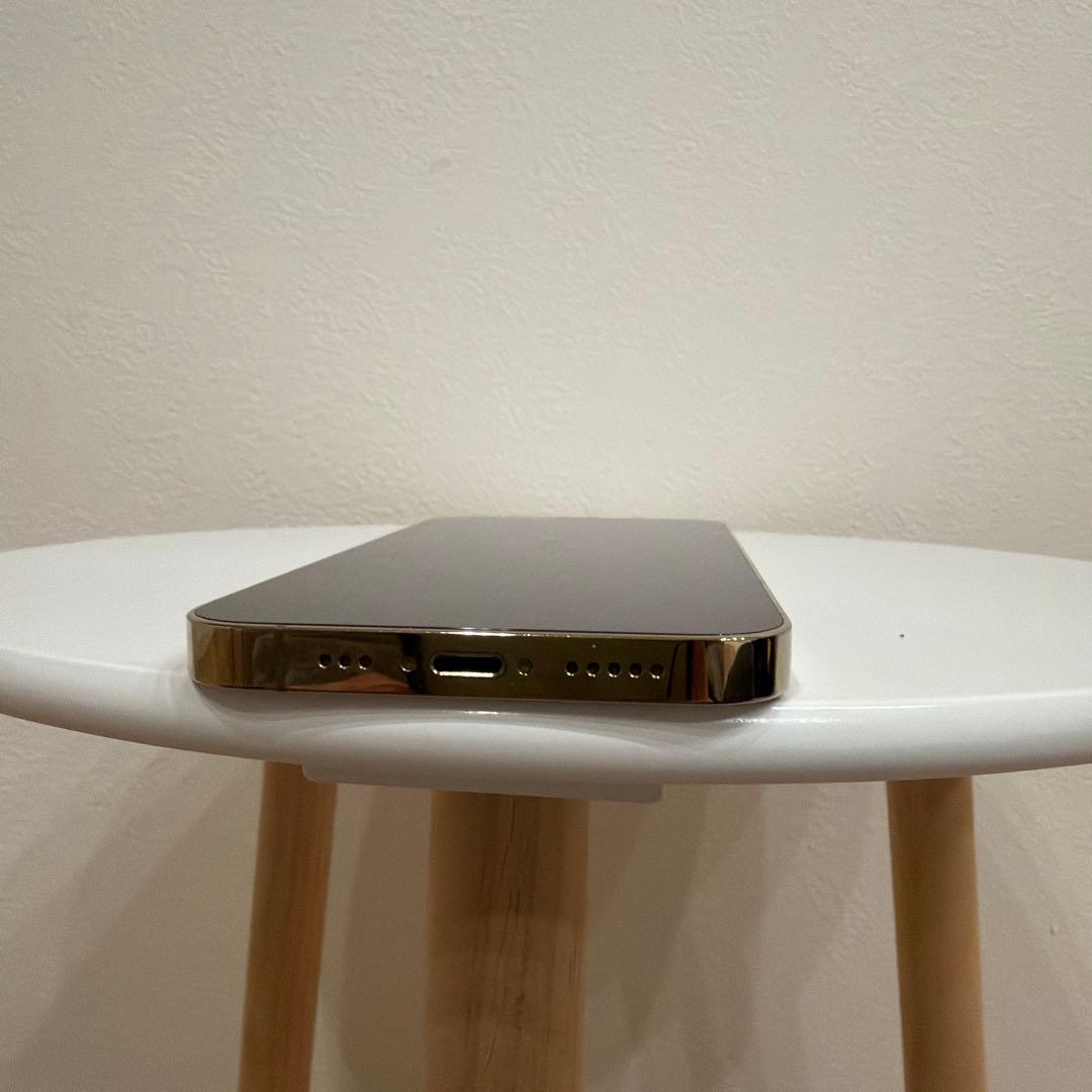 Apple iPhone 13 Pro ゴールド 512GB カメラレンズ割れ