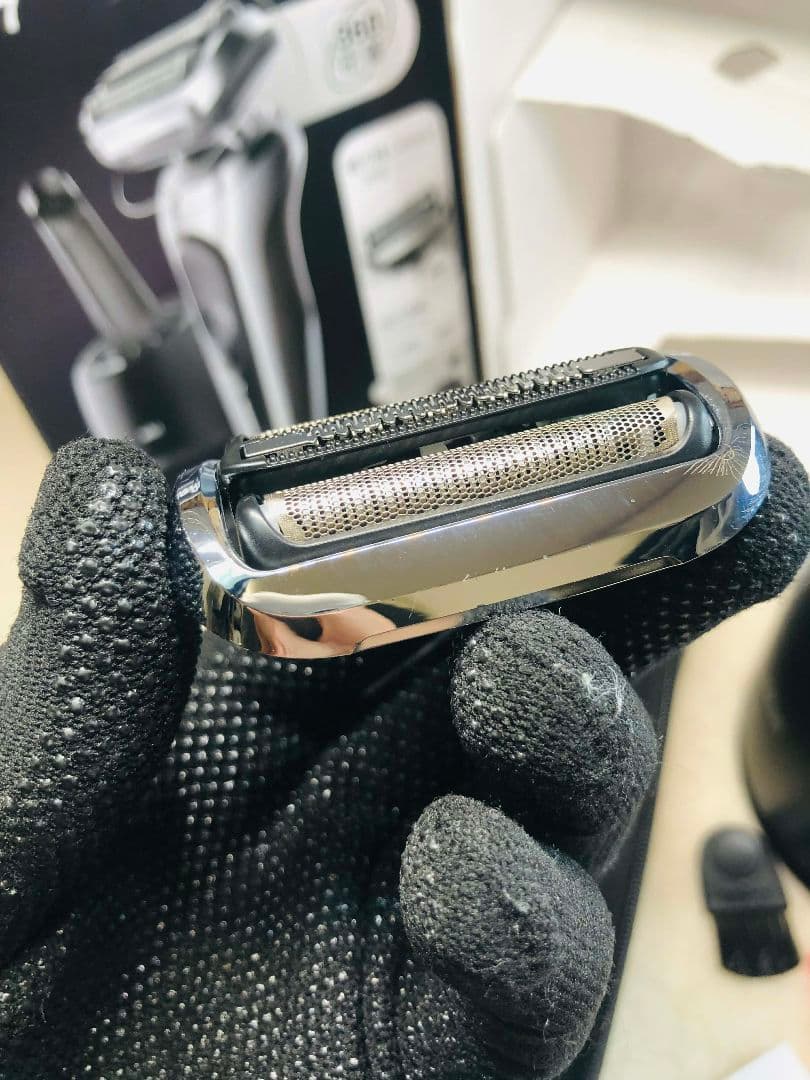 【美品】ブラウン シリーズ7 71-s7500cc-V電気シェーバー