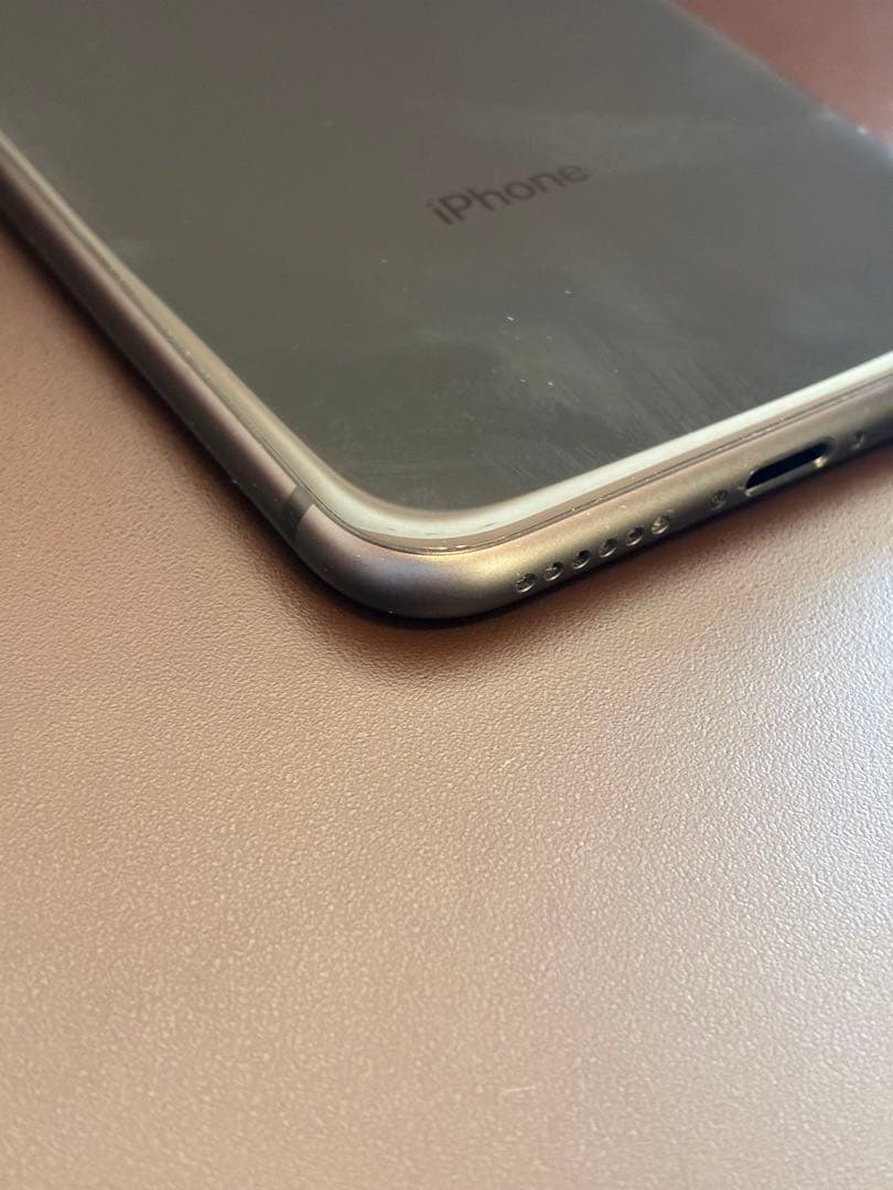 お*り様 Apple iPhone 8 スペースグレー 本体　64GB