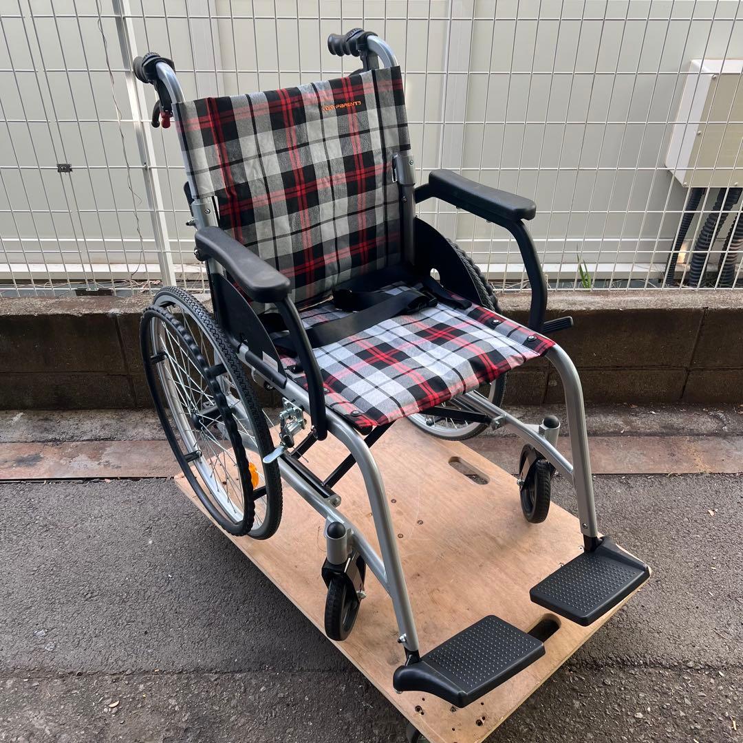 ［108］未使用展示品 Care-Parents CP-30A5N 自走式車椅子