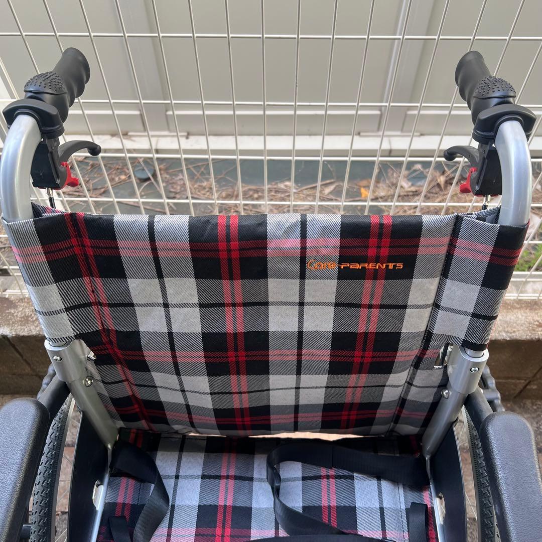 ［108］未使用展示品 Care-Parents CP-30A5N 自走式車椅子